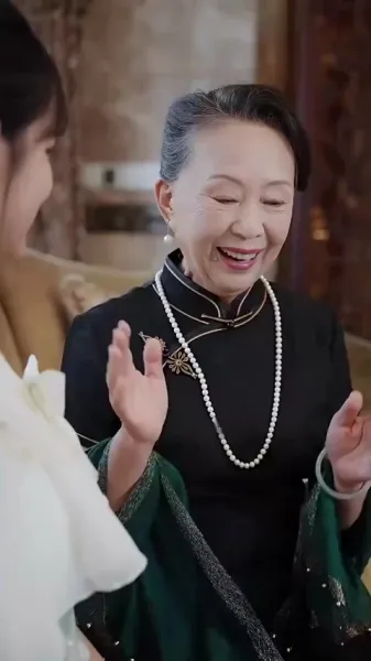 หลังแต่งงานแบบสายฟ้าแลบ: ภรรยาที่ไม่ยอมตามกฎ