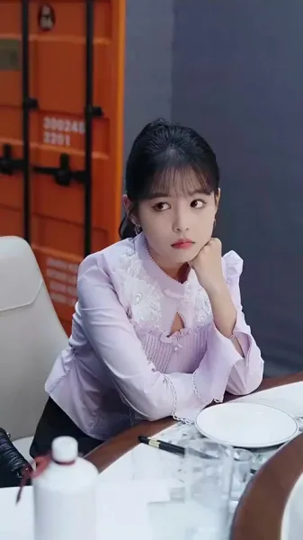 หลังแต่งงานแบบสายฟ้าแลบ: ภรรยาที่ไม่ยอมตามกฎ