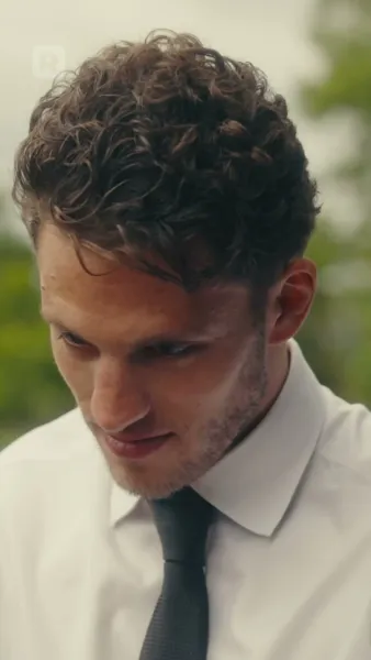 พิทักษ์หัวใจในวังวนลวง