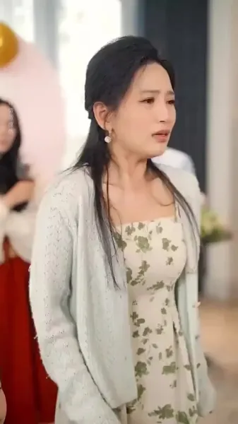 ปีนั้นดวงอาทิตย์ส่องแสง