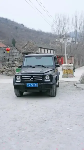 ลูกเป็ดขี้เหร่! ตัวประกอบไร้ชื่อ! แต่เหล่าบอสกลับแย่งกันพาเธอกลับบ้าน!