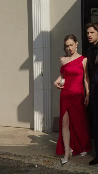 ทายาทสาวหวนคืนตำแหน่ง