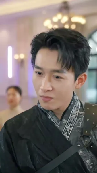 แย่แล้ว แฟนเก่าทั้ง 99 คนมาเกิดใหม่(พากย์เสียง)