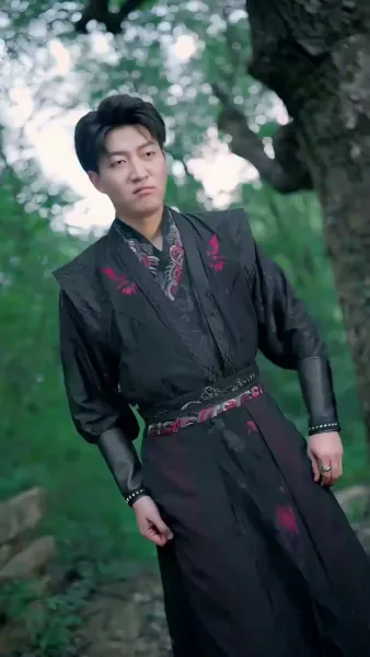 แย่แล้ว แฟนเก่าทั้ง 99 คนมาเกิดใหม่(พากย์เสียง)