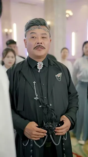 แย่แล้ว แฟนเก่าทั้ง 99 คนมาเกิดใหม่(พากย์เสียง)