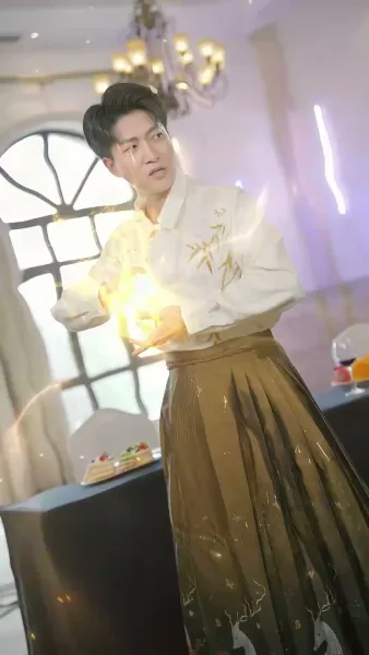 แย่แล้ว แฟนเก่าทั้ง 99 คนมาเกิดใหม่(พากย์เสียง)