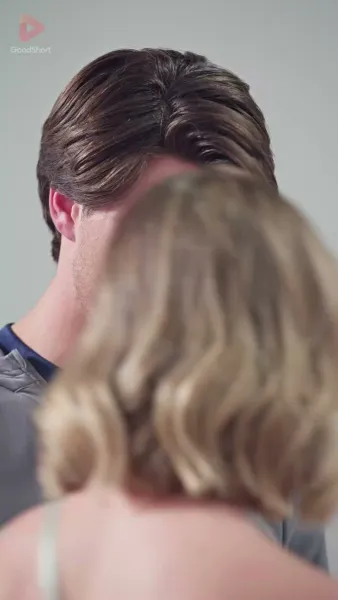 ความรักความฝันและคำโกหก