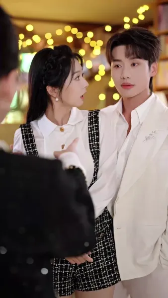 เสียงจากอนาคต(พากย์เสียง)