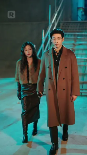 คมมีดแห่งการแก้แค้น: แม่เลี้ยงยาพิษ