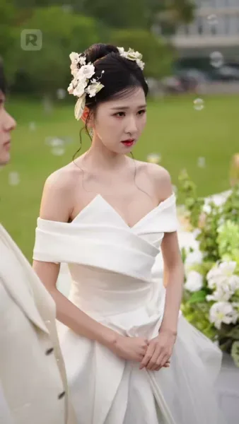 คมมีดแห่งการแก้แค้น: แม่เลี้ยงยาพิษ