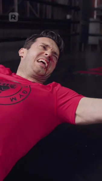 นักสู้หลังลูกกรง