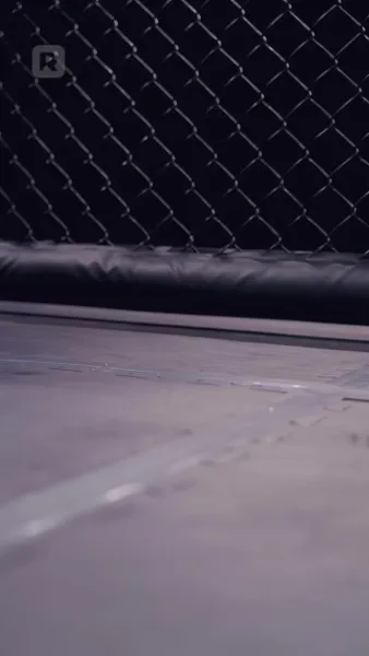 นักสู้หลังลูกกรง