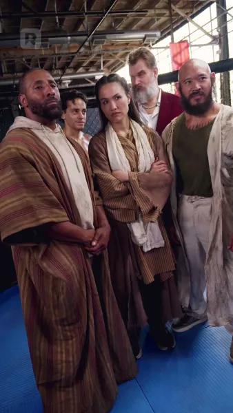 นักสู้หลังลูกกรง