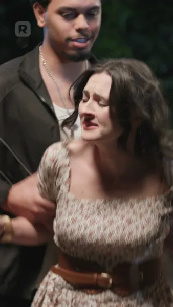 รักที่ก่อตัวในบ้านไร่