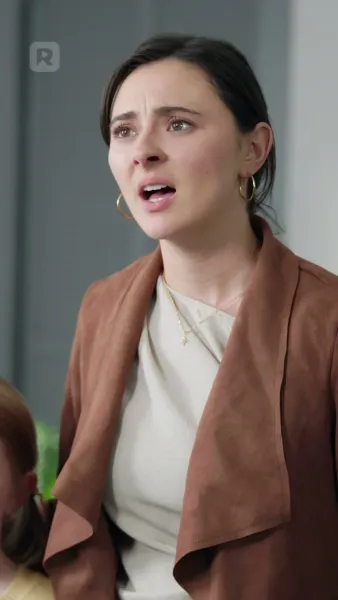 รักที่ก่อตัวในบ้านไร่