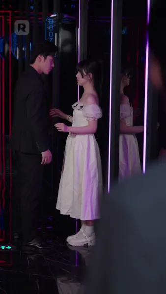 ความลับร้อนของคุณลูอิส