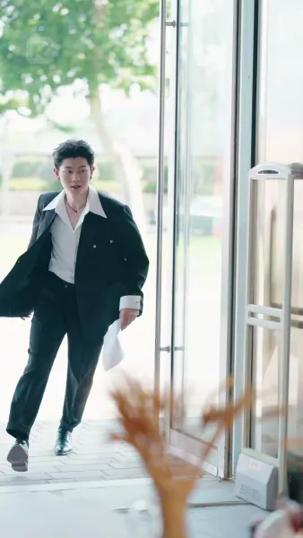 ความลับร้อนของคุณลูอิส