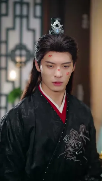 คุกเข่าใต้จันทรา ณ ถนนสิบลี้