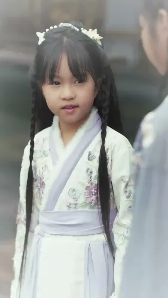 คุกเข่าใต้จันทรา ณ ถนนสิบลี้