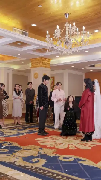 เมื่อฉันทะลุเข้าไปในบทชะตา