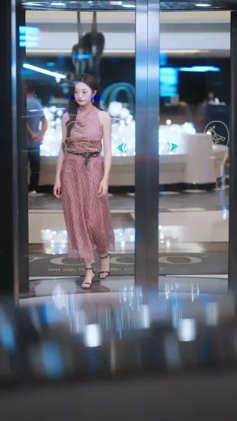 ล่อลวง ให้เขายอมจำนน