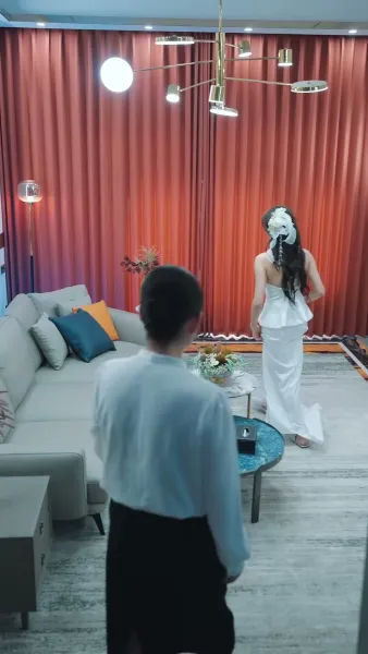 ล่อลวง ให้เขายอมจำนน