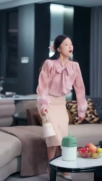 รุกสุดใจ นายหมอเพื่อนบ้าน