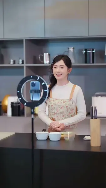 รุกสุดใจ นายหมอเพื่อนบ้าน