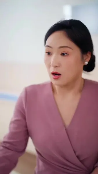 รุกสุดใจ นายหมอเพื่อนบ้าน