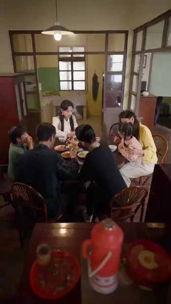 ฟ้าลิขิตให้ ใจลิขิตเอง