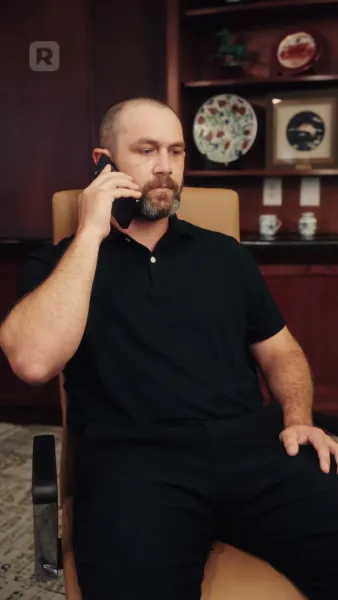 คุณพ่อมหาเศรษฐีไร้บ้าน