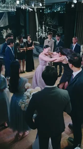 คุณหนูคราบมาเฟีย