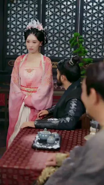 หงส์ซ่อนปีกแห่งตระกูลซู