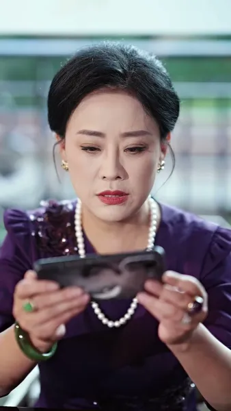 เกิดใหม่ ชดใช้ให้เธอ