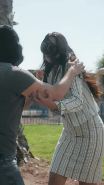 แม่จ๋า หนูหาคู่ให้