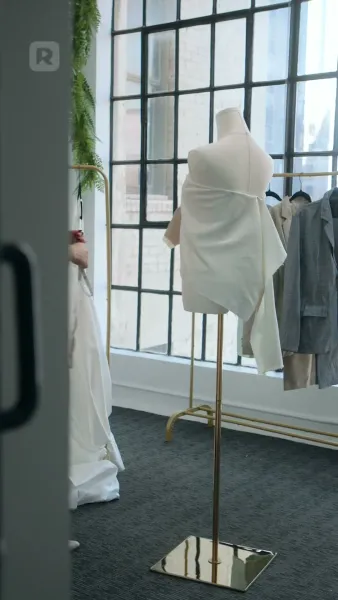 แม่จ๋า หนูหาคู่ให้