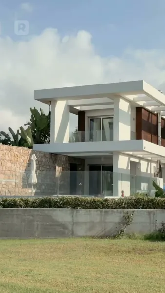 แม่จ๋า หนูหาคู่ให้