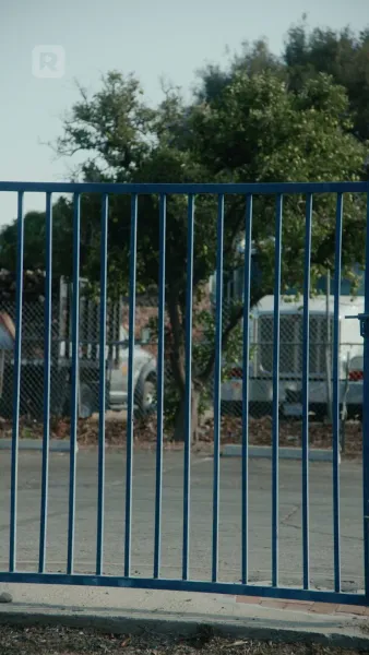 แม่จ๋า หนูหาคู่ให้