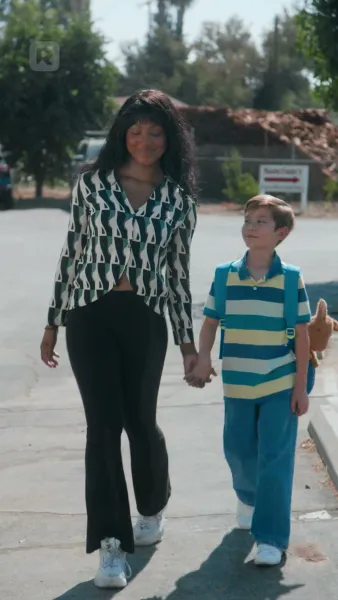 แม่จ๋า หนูหาคู่ให้