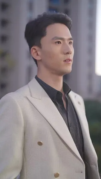 ลูกชายคนใหญ่ของบริษัท