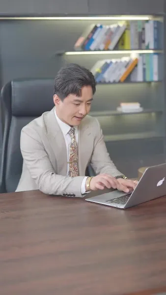 ลูกชายคนใหญ่ของบริษัท