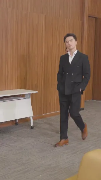 ลูกชายคนใหญ่ของบริษัท