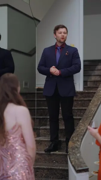 กระสุนส่งรัก[พากย์เสียง]