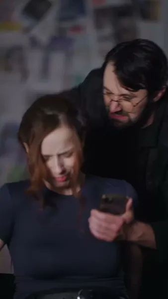 กระสุนส่งรัก[พากย์เสียง]