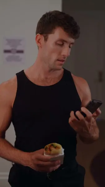 กระสุนส่งรัก[พากย์เสียง]