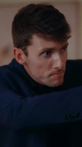 กระสุนส่งรัก[พากย์เสียง]