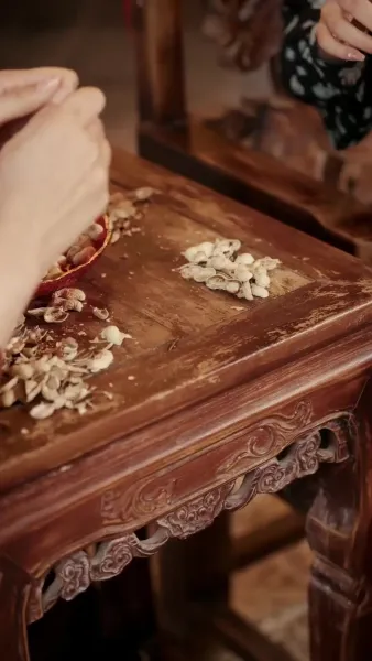 สะใภ้วุ่นวายกับแม่ยายย้อนวัย