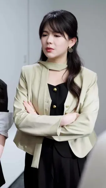 ตกอีกครั้ง ตกลึกขึ้นไป