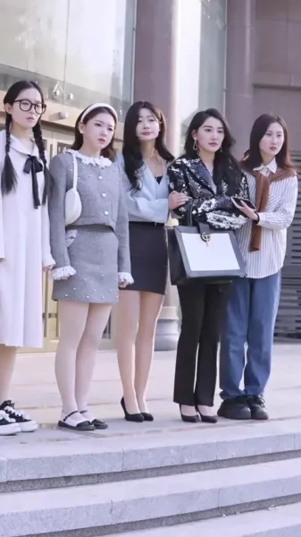 การขึ้นสู่อำนาจของดาราหญิงพันล้าน