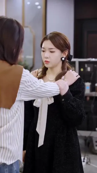 การขึ้นสู่อำนาจของดาราหญิงพันล้าน